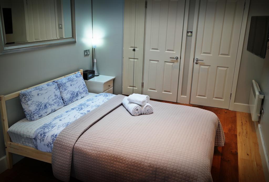 London Malvern Road Rooms To Let Room photo